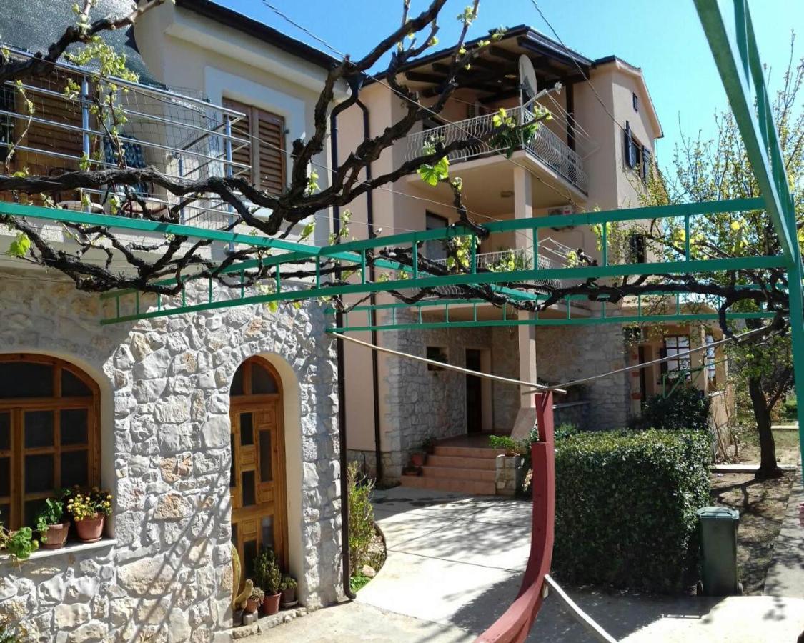 בטינה Apartment Ana מראה חיצוני תמונה
